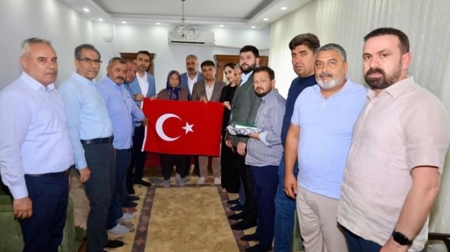 AK Parti Mersin İl Başkanı Adem Aldemir Tarsus’ta Bir Dizi Ziyaret Gerçekleştirdi
