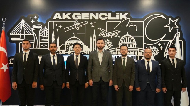 AK Parti Tarsus Gençlik Kolları Başkanlığına Tarhan Kuren Atandı