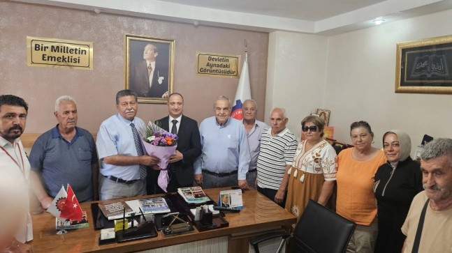 Kaymakam Akyüz’den Emekliler Günü Ziyareti