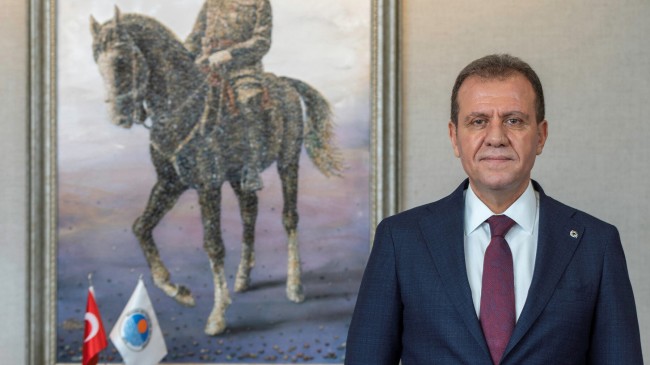 Mersin Büyükşehir Belediye Başkanı Vahap  Seçer’den 10 Kasım Mesajı