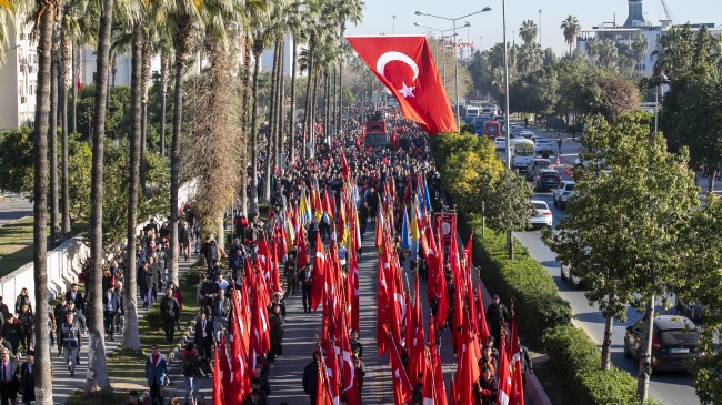 Mersin’in Düşman İşgalinden Kurtuluşun 101. Yılı Coşkuyla Kutlandı