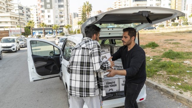 Büyükşehir’in Sanatçılarından Örnek Davranış