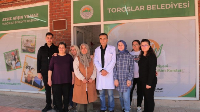 TOROSLAR BELEDİYESİNİN DERİ İŞLEMECİLİĞİ KURSUNA YOĞUN İLGİ