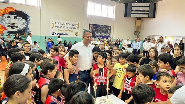 ALİ MAHİR BAŞARIR’DAN ,İDEAL BASKETBOL AKADEMİYE ZİYARET