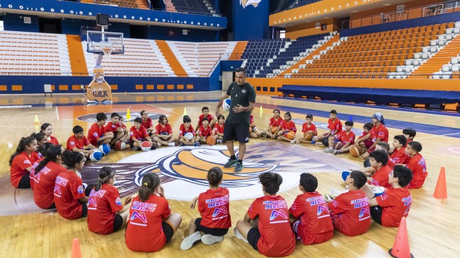Gençler Büyükşehir’in Basketbol Kurusunu Çok Seviyor