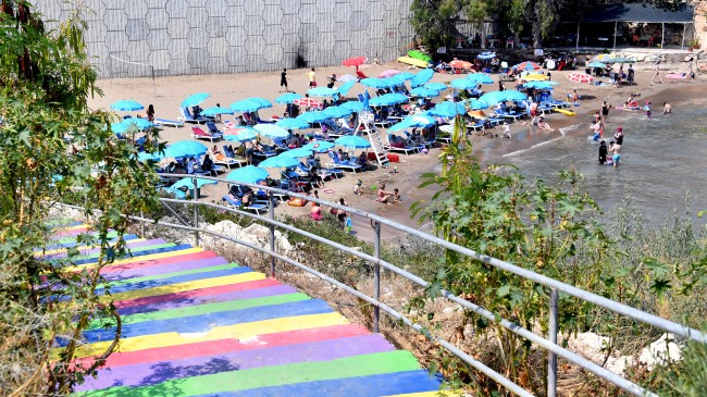 Mersin Büyükşehir’in Halk Plajlarına Kurban Bayramı Tatilinde Yoğun İlgi