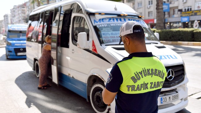 Büyükşehir Zabıta Ekipleri Vatandaşların Sağlıklı Bir Yolculuk Yapması İçin Teyakkuzda