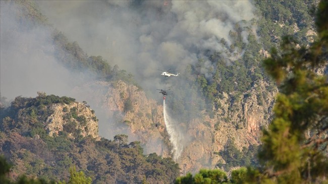 Kemer’deki Orman Yangını Kontrol Altına Alındı