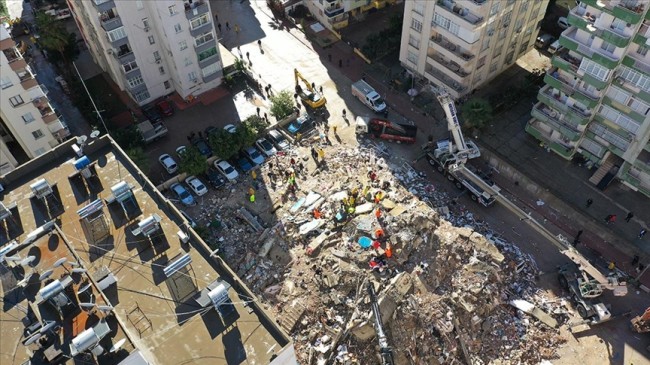 Adana’da Depremde 96 Kişinin Öldüğü Apartmanın Müteahhidine Dava