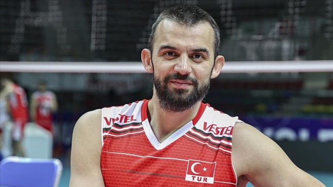 Milli Voleybolcu Arslan Ekşi, Avrupa Voleybol Şampiyonası’ndaki Hedeflerini Anlattı