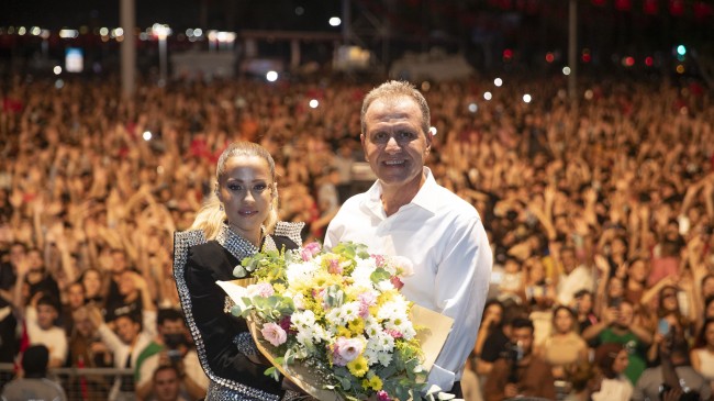 30 Ağustos Coşkusu Mersin’de Bir Başka Güzel