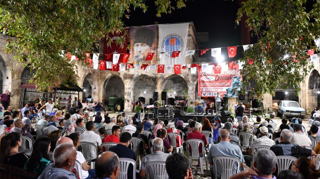 ‘6. Karacaoğlan Türküleri Gecesi’ Büyükşehir’in Ev Sahipliğinde Gerçekleşti