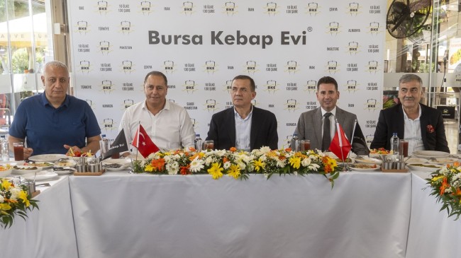 BURSA KEBAP EVİ MERSİN MARİNA’DA ŞUBE AÇTI