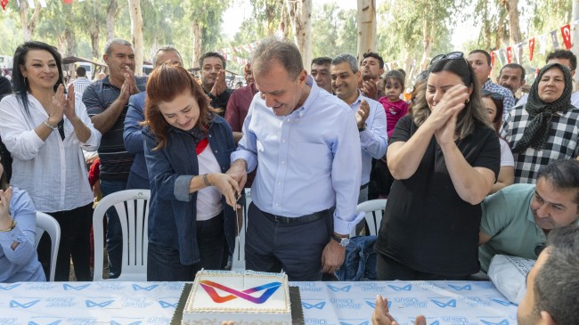 Başkan Seçer ve Meral Seçer, Büyükşehir ve MESKİ Ailesiyle Bir Araya Geldi