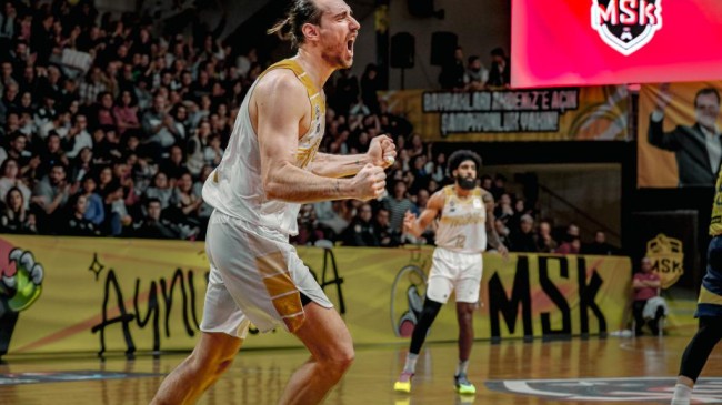 Carettalar Fenerbahçe’yi Ezdi Geçti