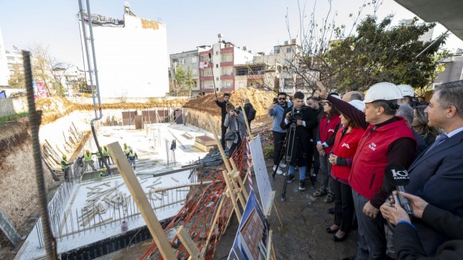 Başkan Seçer, ‘Kurdali Sosyal Yaşam Ve Çocuk Gelişim Merkezi Temel Atma Töreni’ne Katıldı