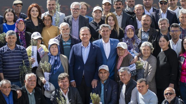 Başkan Seçer, Aydıncık’ta Düzenlenen ‘Tarımsal Destekler Töreni’nde Yurttaşlarla Buluştu