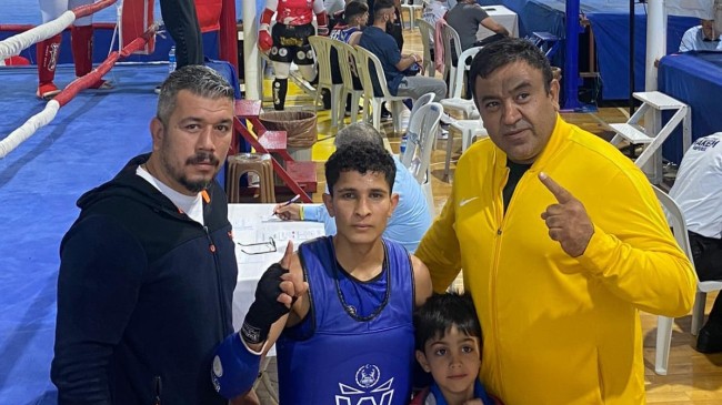 Muaythai Sporcumuz Mahmut Aşkın, Türkiye Şampiyonasında Büyük Başarı Kazandı
