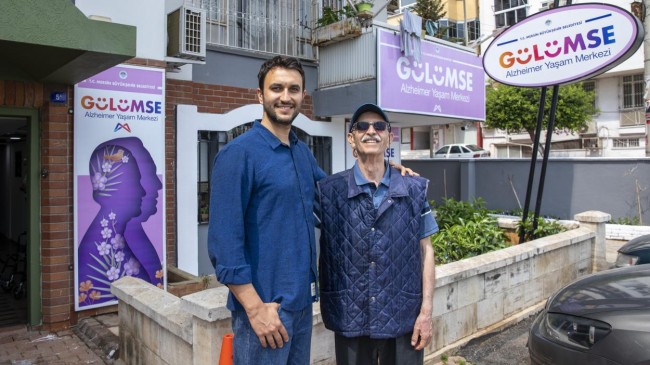 Büyükşehir’den Mersin’de İlk: Gülümse Alzheimer Yaşam Merkezi