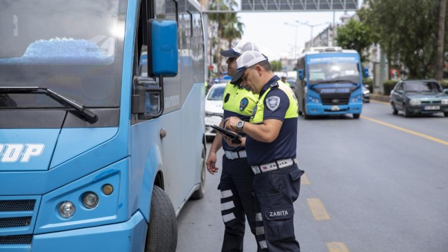 Büyükşehir Zabıtası Yolcu Güvenliği İçin Denetimleri Sıklaştırdı