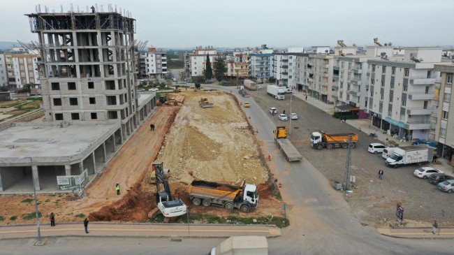 Büyükşehir Belediyesi Yeni Yollar Açmayı Sürdürüyor