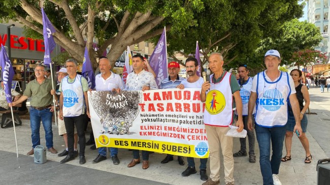 Büro Emekçileri Sendikası: “KAZANILMIŞ HAKLARIMIZDAN VAZGEÇMEYECEĞİZ!”