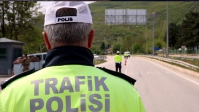 Bayram Tatilinde Yol Güvenliği 66 Bin 92 Personelle Sağlanacak