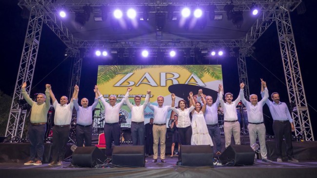 Başkan Seçer, ‘1. Aydıncık Yaza Veda Festivali’ne Katıldı