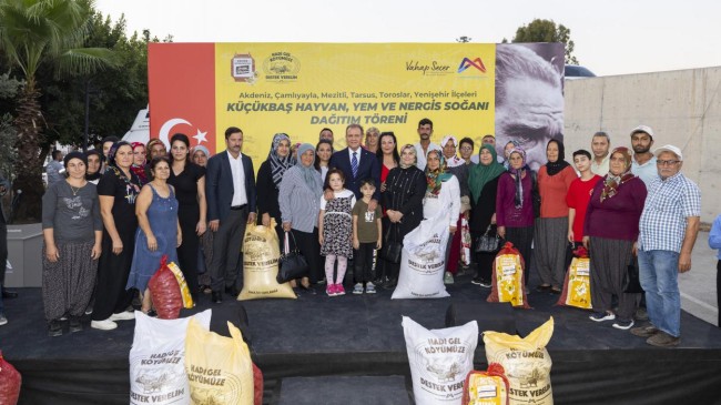 Başkan Seçer, ‘Küçükbaş Hayvan, Yem ve Nergis Soğanı Dağıtım Töreni’ne Katıldı