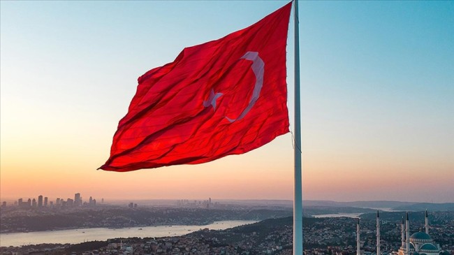 Türkiye Ekonomisi Yılın İkinci Çeyreğinde Yüzde 2,5 Büyüdü