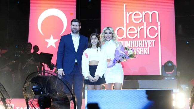 Tarsus’ta Cumhuriyet Coşkusu ” İrem Derici Konseriyle 101. Yıl Kutlandı”