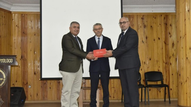 Tarsus Müftülüğü’nde “Kültürümüzde Ehl-i Beyt Sevgisi” Konulu Konferans Düzenlendi