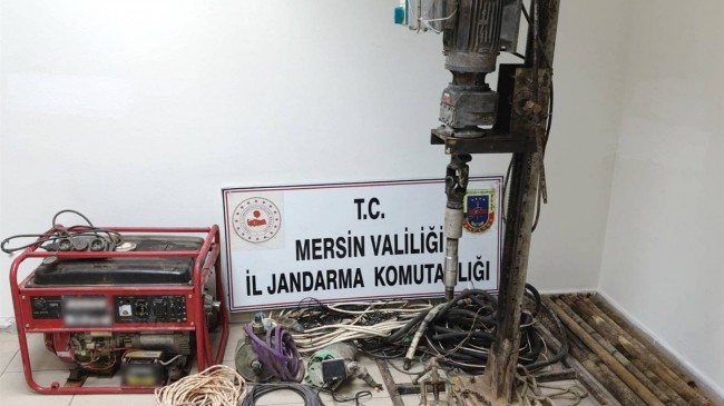 Tarsus’ta Kaçak Kazı Yapan 5 Şüpheli Suçüstü Yakalandı