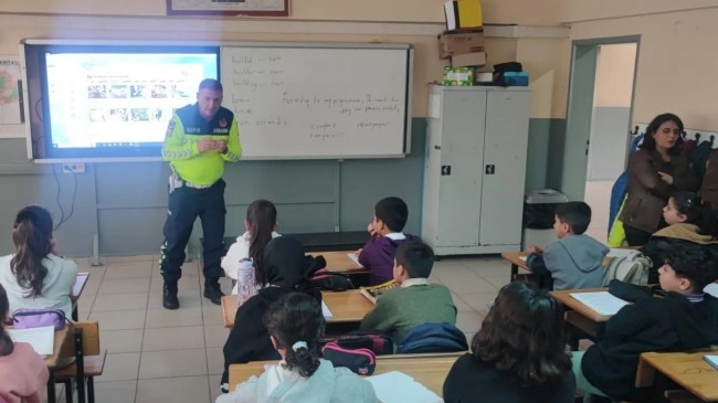 “Bilinçli Yolcu, Bilinçli Yaya”
