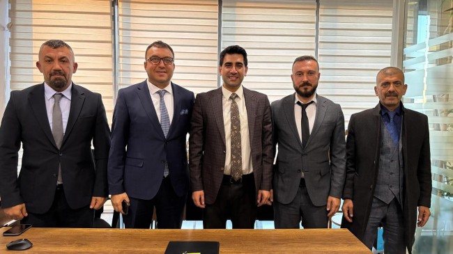 Doç. Dr. Ali Arı’ya MHP Tarsus’tan Ziyaret
