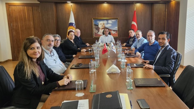 Başkan KOÇAK Yılın İlk Toplantısında, 2025 yılı Mottosunu Açıkladı “2025 MOTTOSU ÜRETİM, YATIRIM VE İHRACAT”