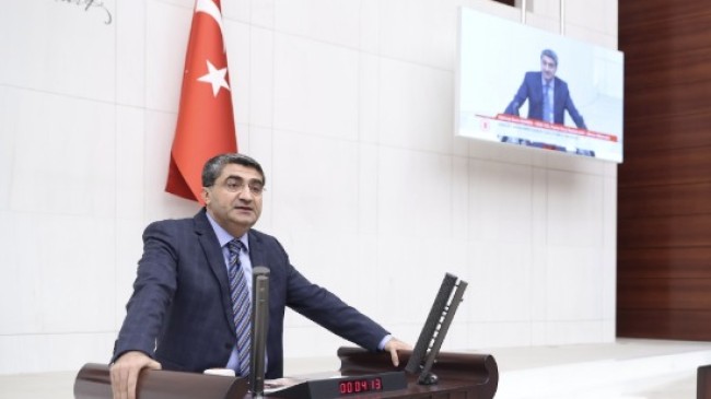 “DEVA’lı Ekmen: “Tarsuslu Çiftçinin Emeğine İthal Marul Darbesi!”
