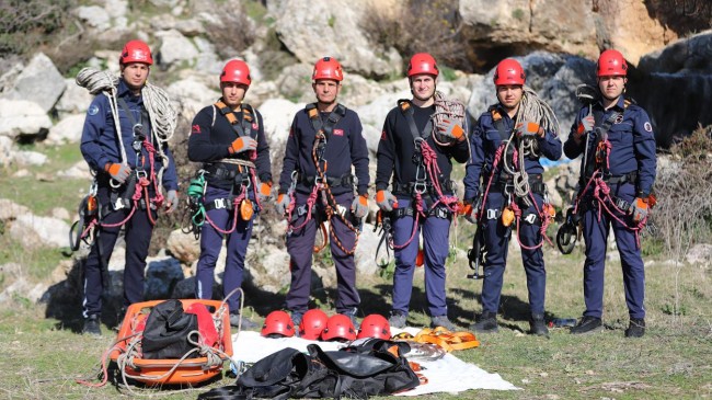 Mersin Büyükşehir İtfaiyesi Doğada Eğitim Yaptı