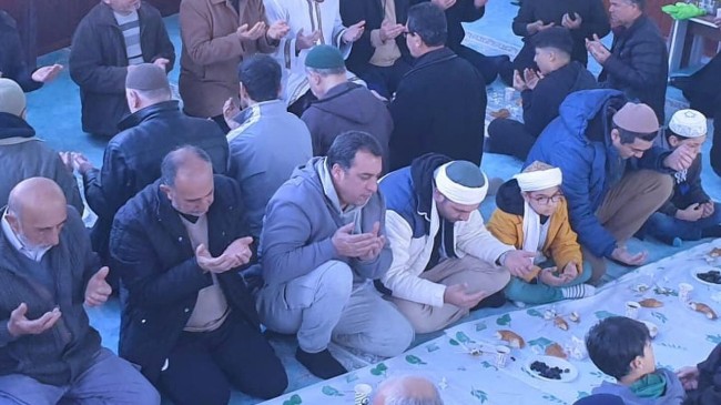 Tarsus’ta Sabah Namazı Buluşmaları Devam Ediyor