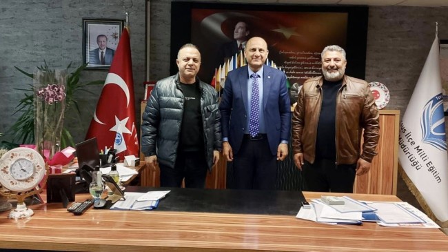 AK Parti Meclis Üyelerinden İlçe Milli Eğitim Müdürüne Ziyaret