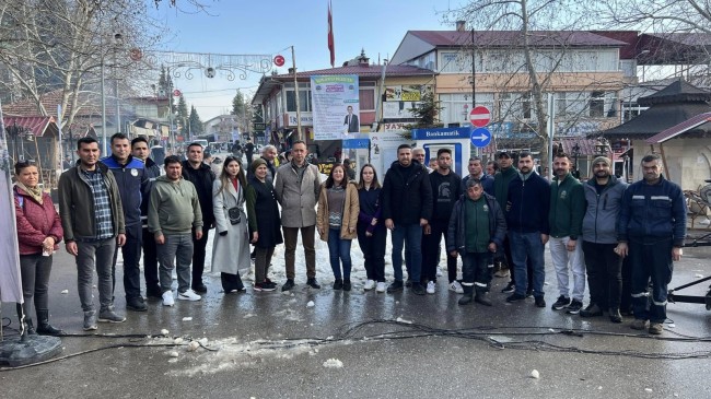 ÇAMLIYAYLA BELEDİYESİ KAR PARTİSİ DÜZENLEDİ