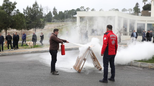 TARSUS ÜNİVERSİTESİ’NDE UYGULAMALI YANGIN SEMİNERİ