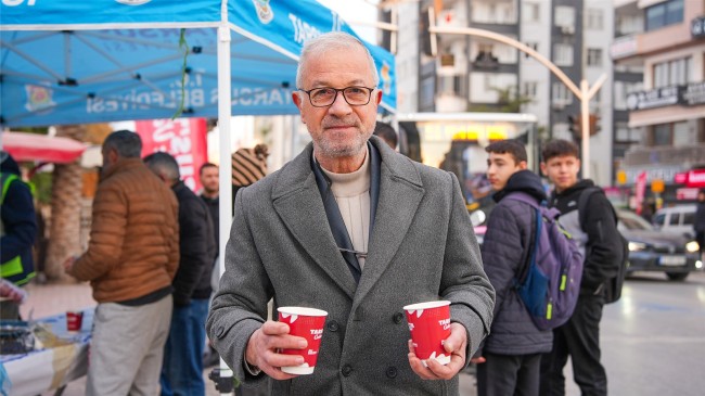 TARSUS BELEDİYESİ’NDEN SOĞUK KIŞ GÜNLERİNDE SICAK ÇORBA İKRAMI