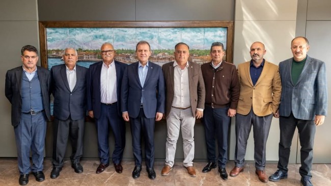 Başkan Ali İlk ve Yönetim Kurulu, Vahap Seçer’i Ziyaret Etti