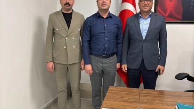 MHP ve Ülkü Ocakları’ndan Tarsus Devlet Hastanesi’ne Ziyaret