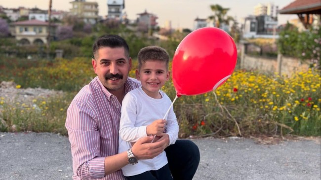 Ülkü Ocakları’ndan Miniklere Bayram Armağanı