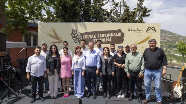Başkan Seçer ve Meral Seçer, Çölyak Hastası Yurttaşlarla Bir Araya Geldi