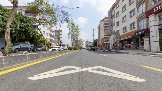 Tarsus’un Caddeleri Büyükşehir’le Daha Güzel