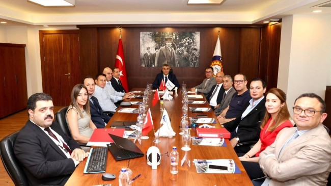 Tarsus OSB Toplantısı, Vali Atilla Toros’un Katılımıyla Tarsus TSO’da Gerçekleşti