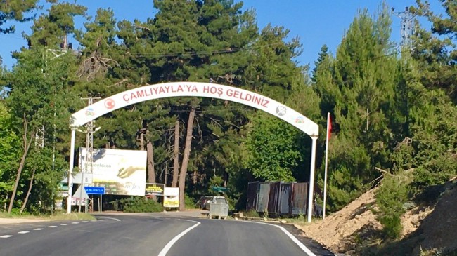 Çamlıyayla’nın Yolları Yenilendi ” Asfalt ve Bakım Çalışmalarıyla Ulaşımda Konfor Artıyor!”